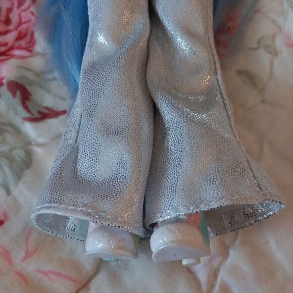 Lol Doll  - Picture 3 of 4